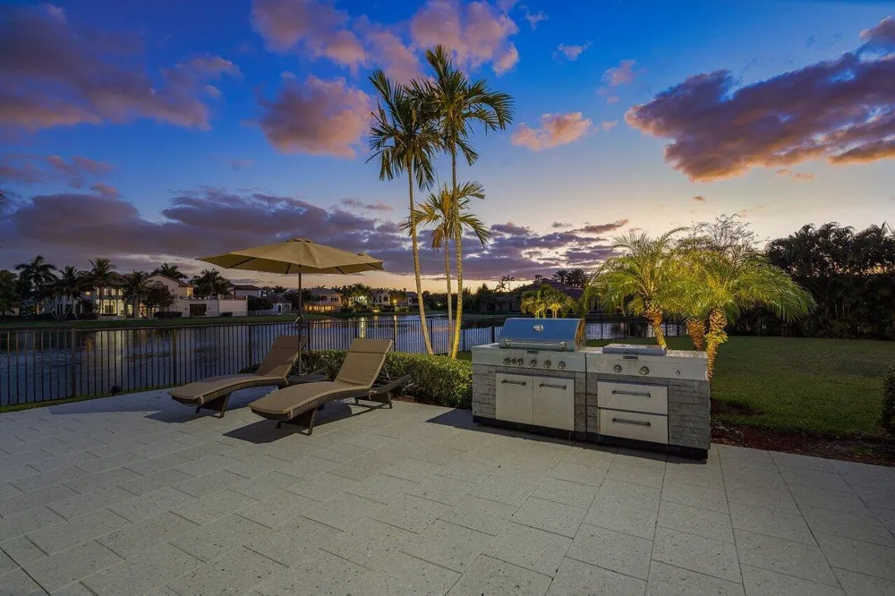 17511 Cadena Drive Boca Raton, FL 33496