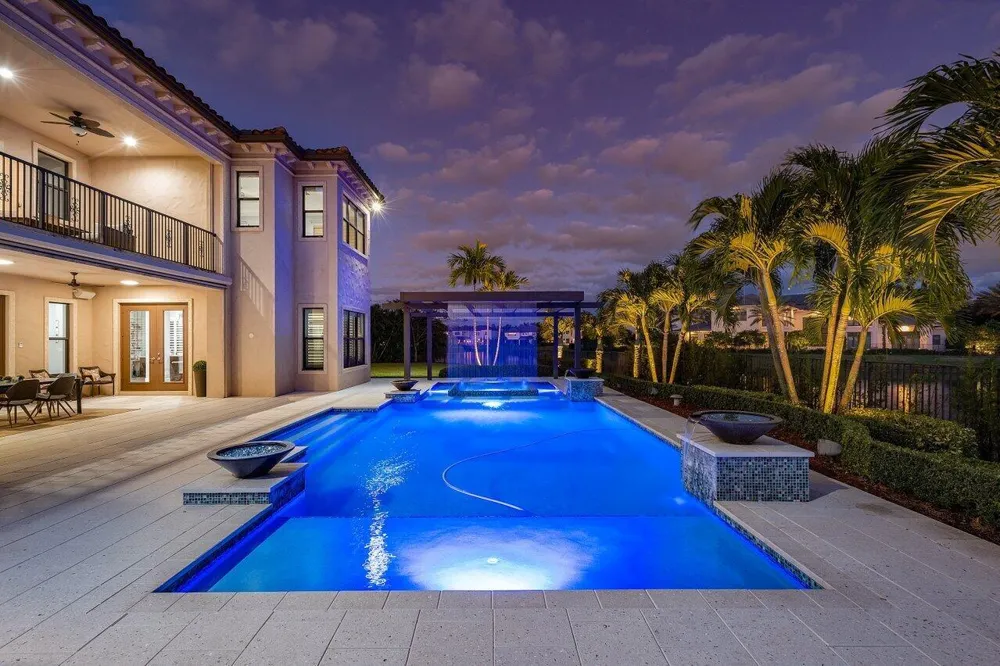 17511 Cadena Drive Boca Raton, FL 33496