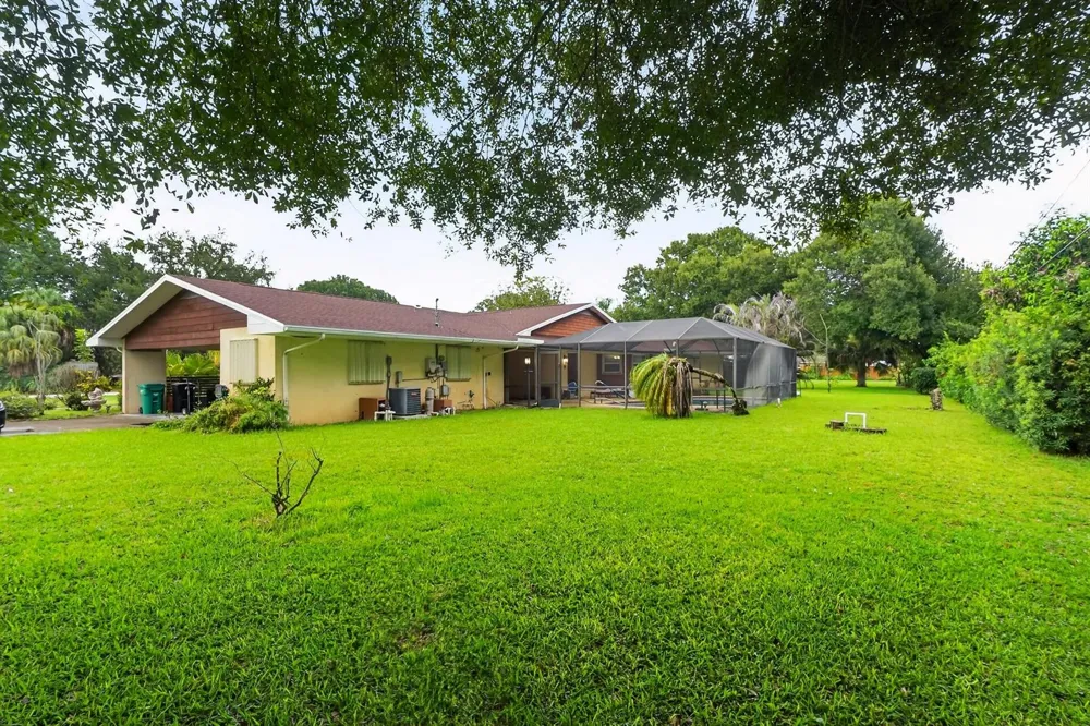 7105 SANTA ROSA PARKWAY Fort Pierce, FL 34951