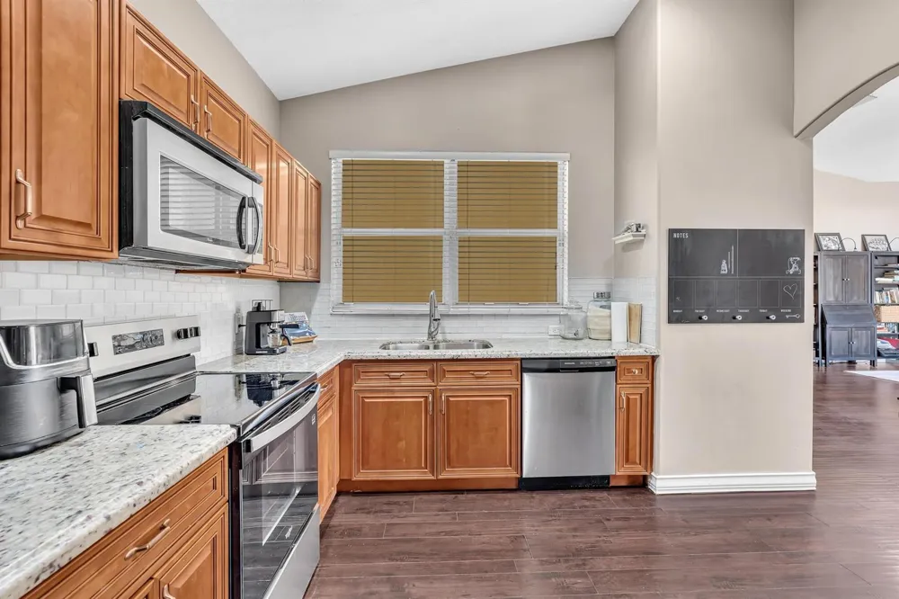5828 NW 121st Avenue Coral Springs, FL 33076