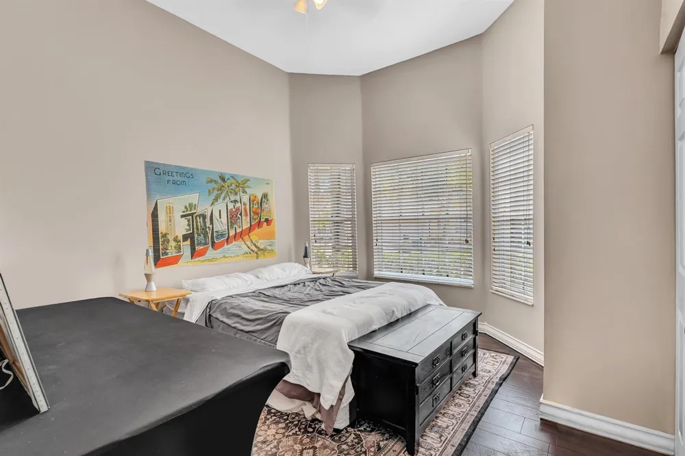 5828 NW 121st Avenue Coral Springs, FL 33076
