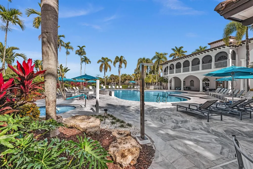 5828 NW 121st Avenue Coral Springs, FL 33076