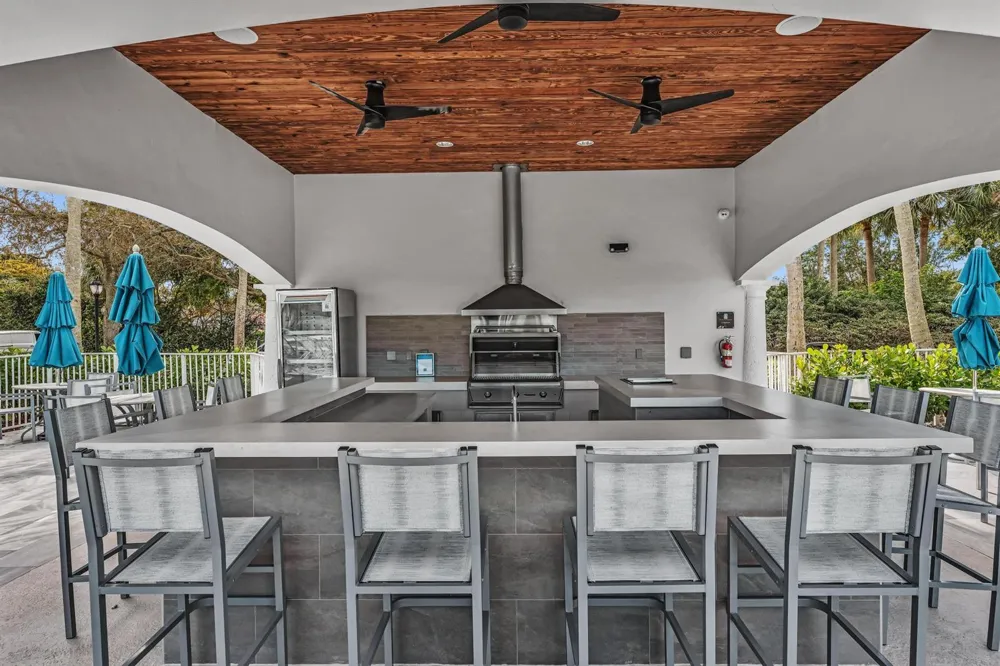 5828 NW 121st Avenue Coral Springs, FL 33076