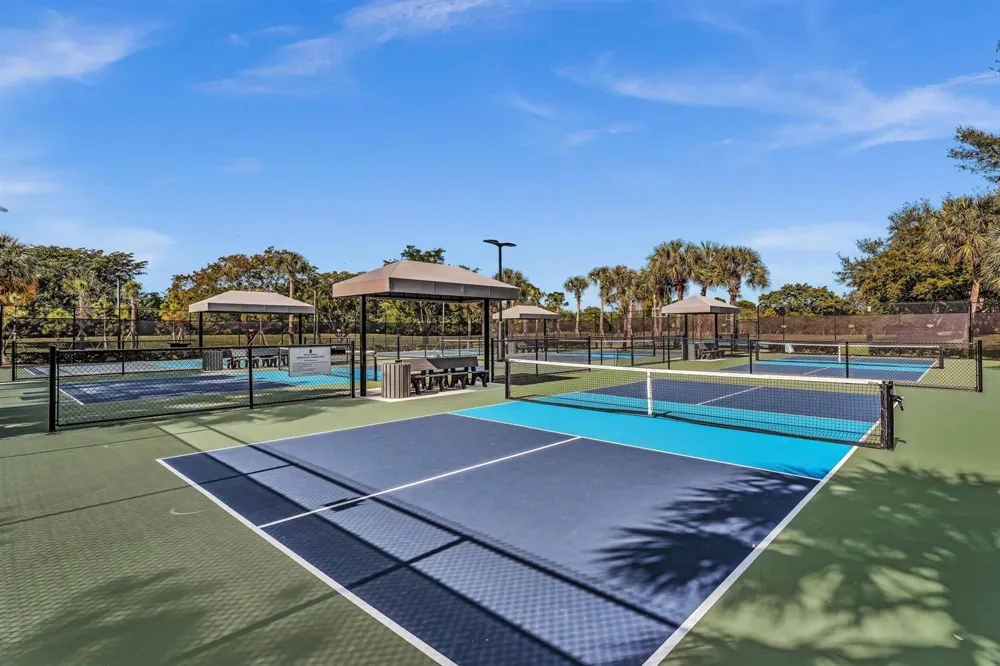 5828 NW 121st Avenue Coral Springs, FL 33076