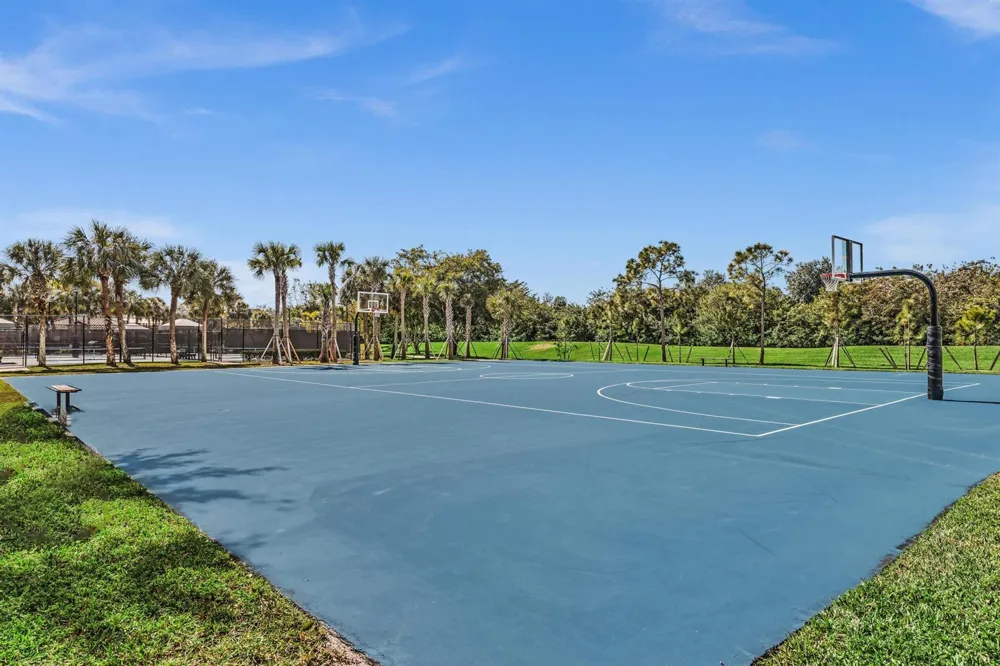 5828 NW 121st Avenue Coral Springs, FL 33076
