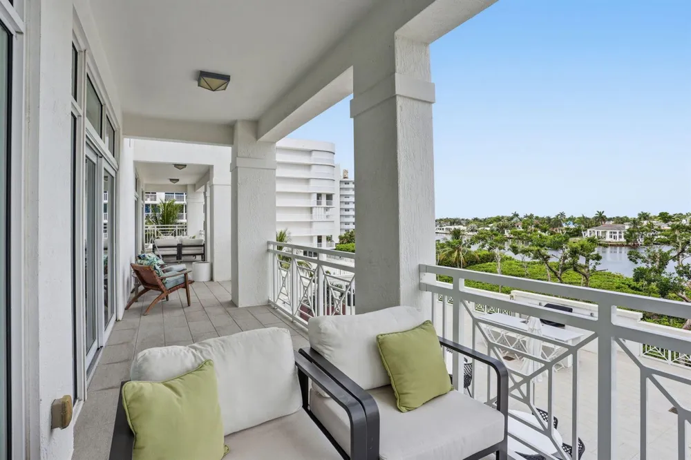3200 S Ocean Boulevard #302 Highland Beach, FL 33487