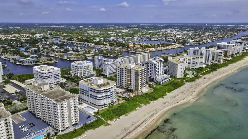 3200 S Ocean Boulevard #302 Highland Beach, FL 33487