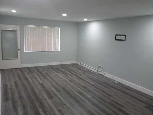 149 West Court Royal Palm Beach, FL 33411