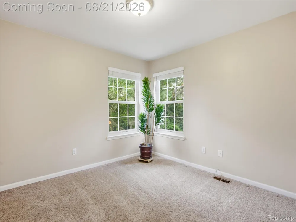 4167 Grassmere Court Waterford Charter Township, MI 48329
