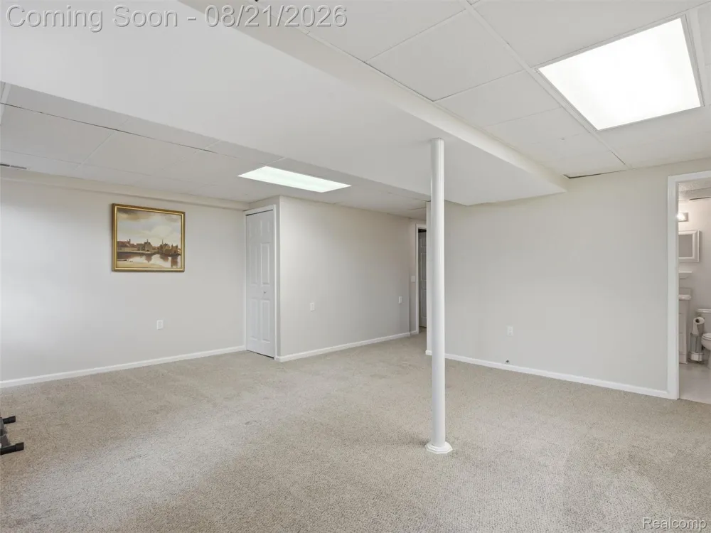 4167 Grassmere Court Waterford Charter Township, MI 48329