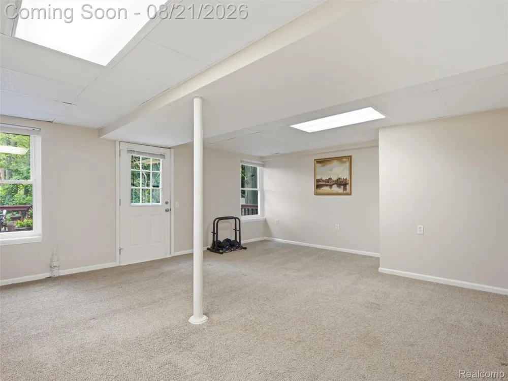 4167 Grassmere Court Waterford Charter Township, MI 48329