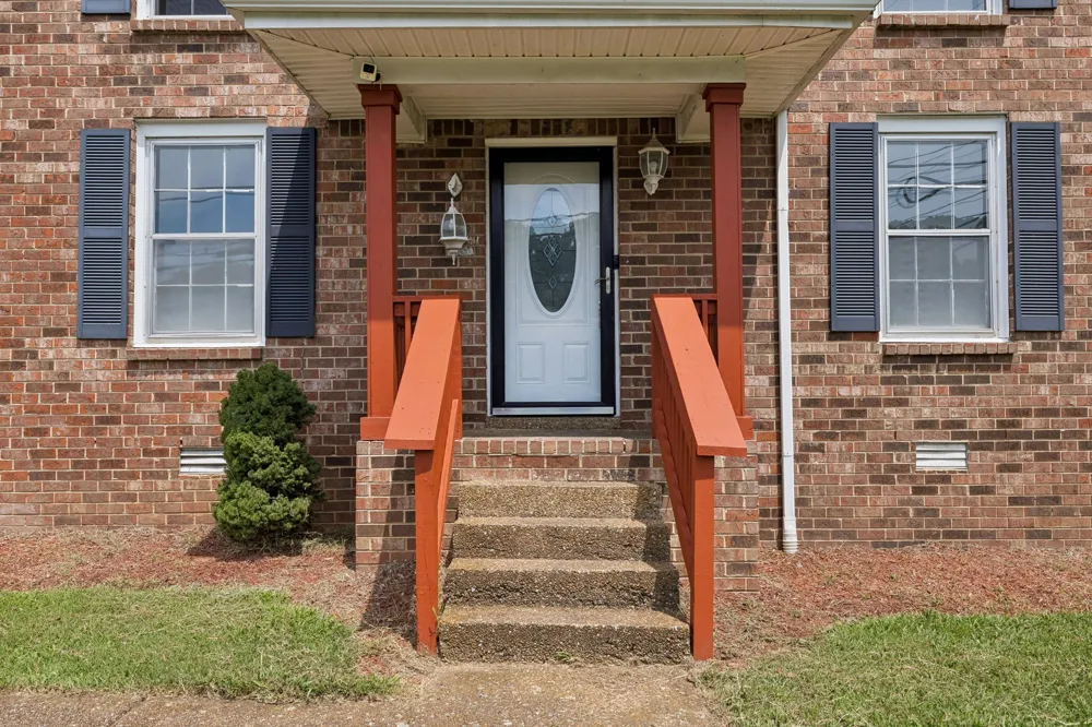 4905 Pebble Creek Dr Antioch, TN 37013