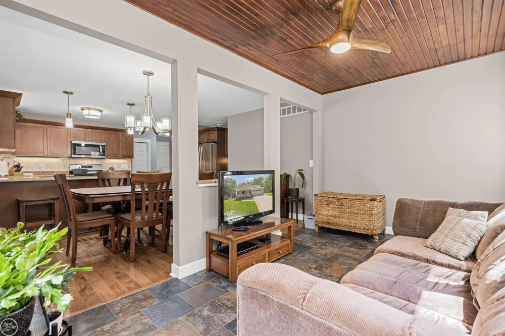 64110 Campground Road Washington Township, MI 48095