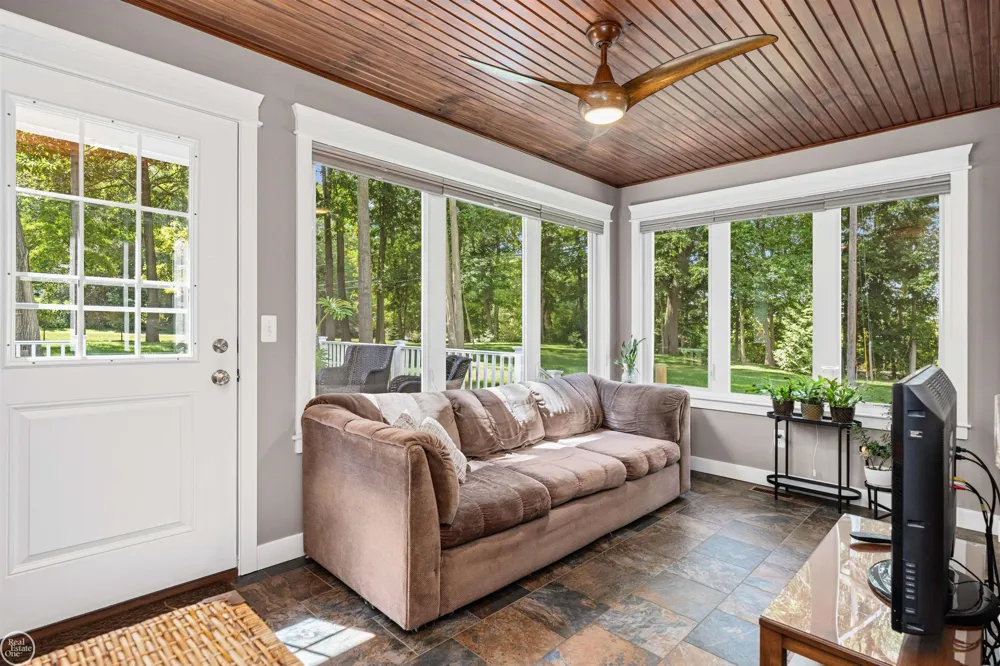 64110 Campground Road Washington Township, MI 48095