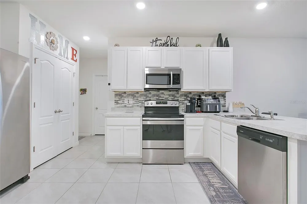 3676 SCARLET OAK DRIVE St Cloud, FL 34772