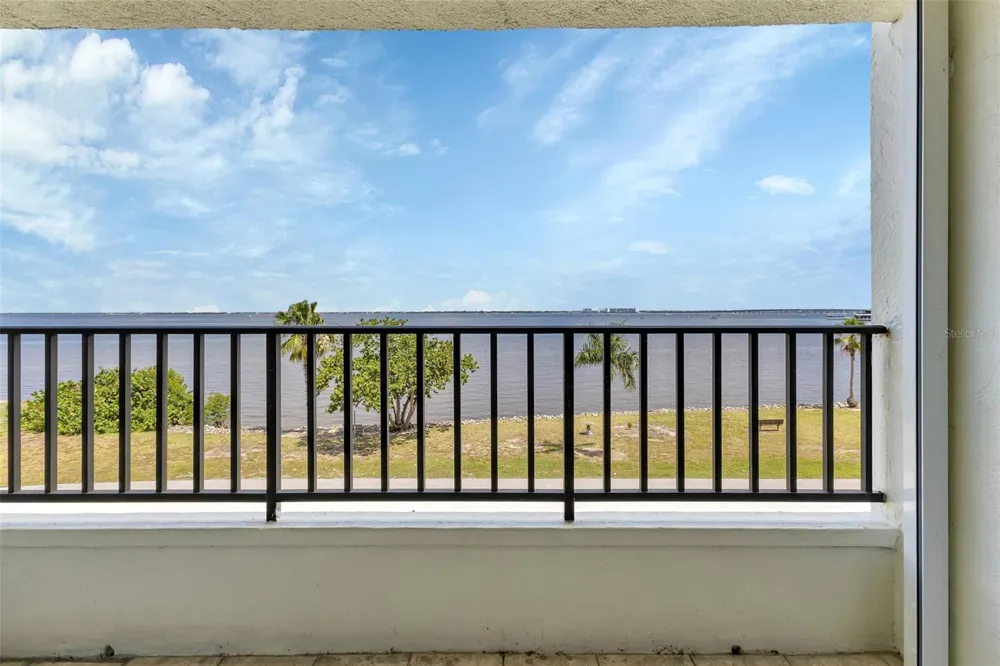 1500 PARK BEACH CIRCLE #3B Punta Gorda, FL 33950