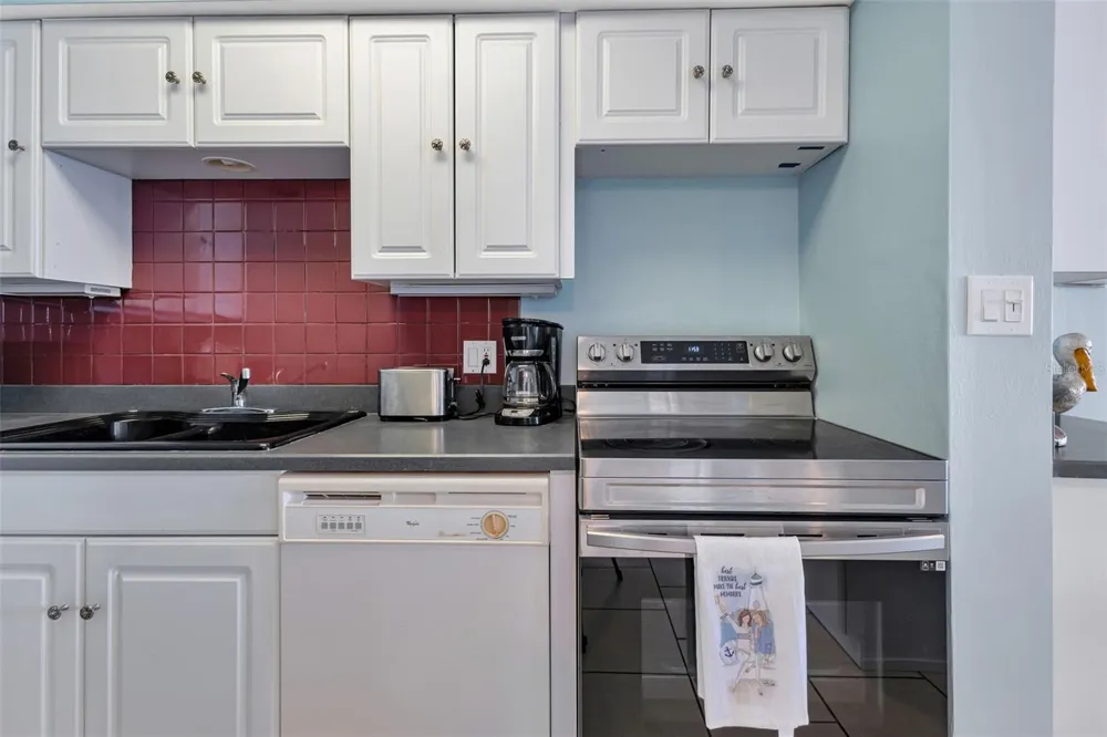 1500 PARK BEACH CIRCLE #3B Punta Gorda, FL 33950