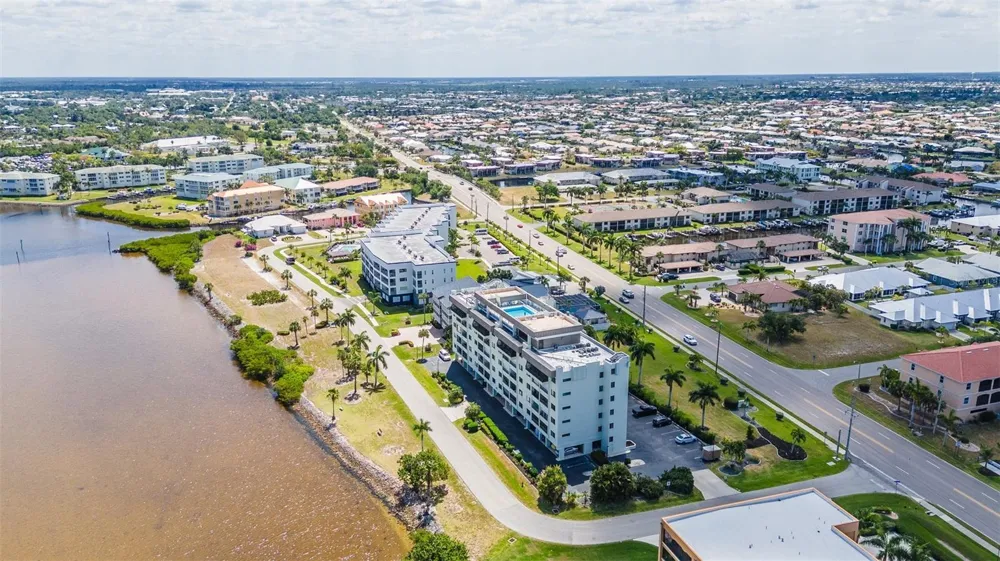 1500 PARK BEACH CIRCLE #3B Punta Gorda, FL 33950