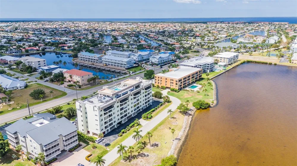 1500 PARK BEACH CIRCLE #3B Punta Gorda, FL 33950