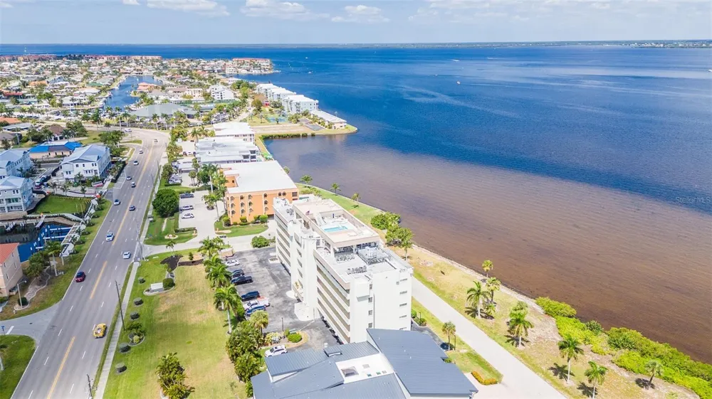1500 PARK BEACH CIRCLE #3B Punta Gorda, FL 33950