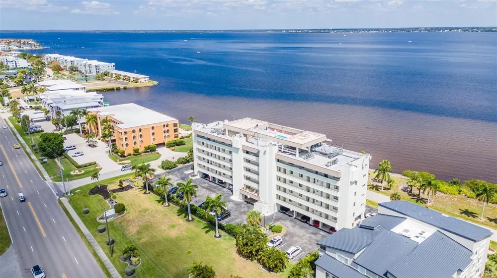 1500 PARK BEACH CIRCLE #3B Punta Gorda, FL 33950