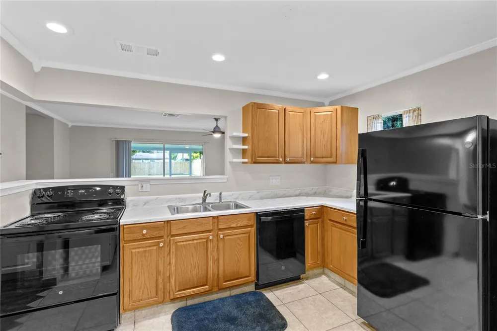 235 TENNESSEE AVENUE St Cloud, FL 34769