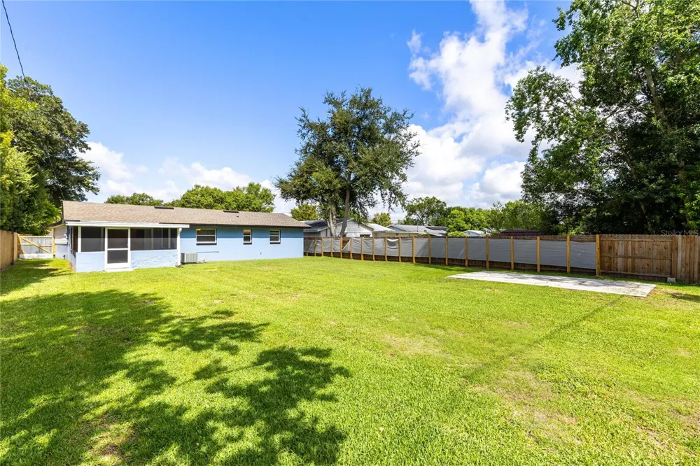 235 TENNESSEE AVENUE St Cloud, FL 34769