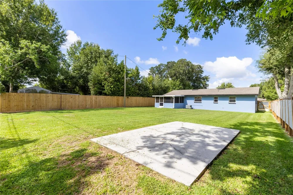 235 TENNESSEE AVENUE St Cloud, FL 34769