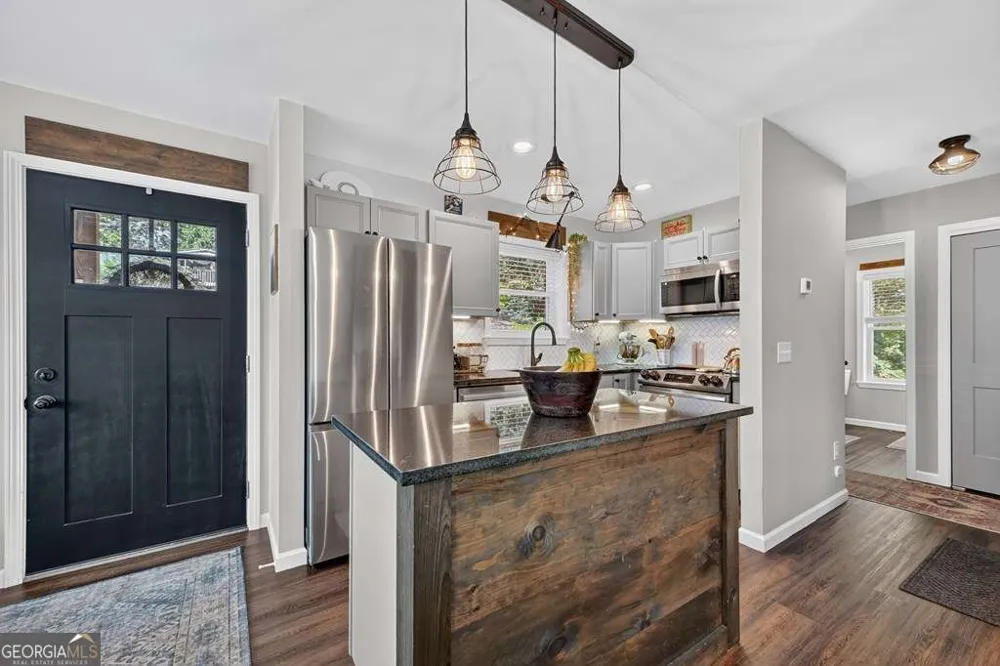 239 Lucille AVE Ellijay, GA 30540