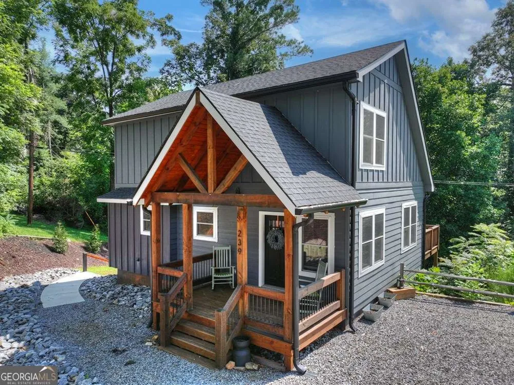 239 Lucille AVE Ellijay, GA 30540