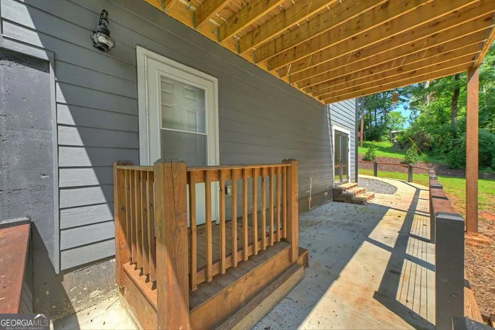 239 Lucille AVE Ellijay, GA 30540