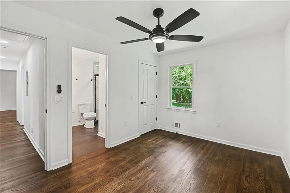3166 Lindmoor Drive Decatur, GA 30033