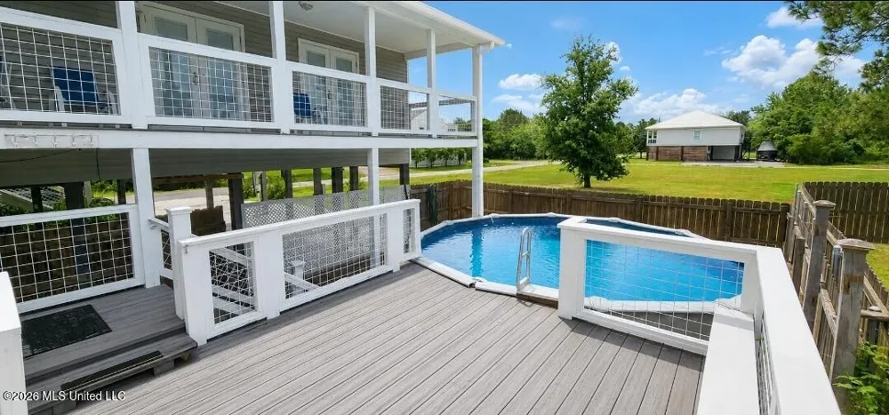 205 Pine Ridge Drive Waveland, MS 39576