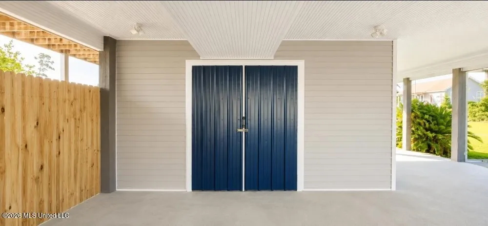 205 Pine Ridge Drive Waveland, MS 39576