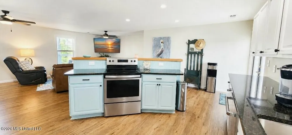 205 Pine Ridge Drive Waveland, MS 39576