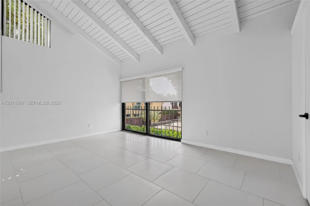 15811 SW 91st Ct #B Palmetto Bay, FL 33157