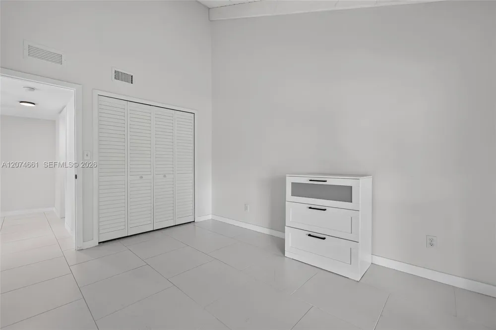 15811 SW 91st Ct #B Palmetto Bay, FL 33157