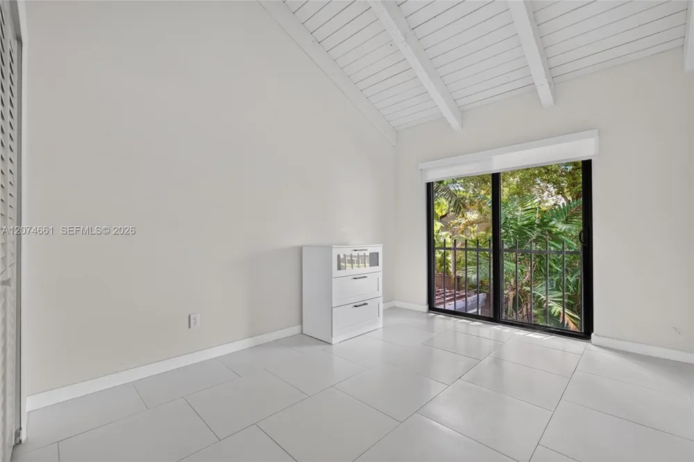 15811 SW 91st Ct #B Palmetto Bay, FL 33157