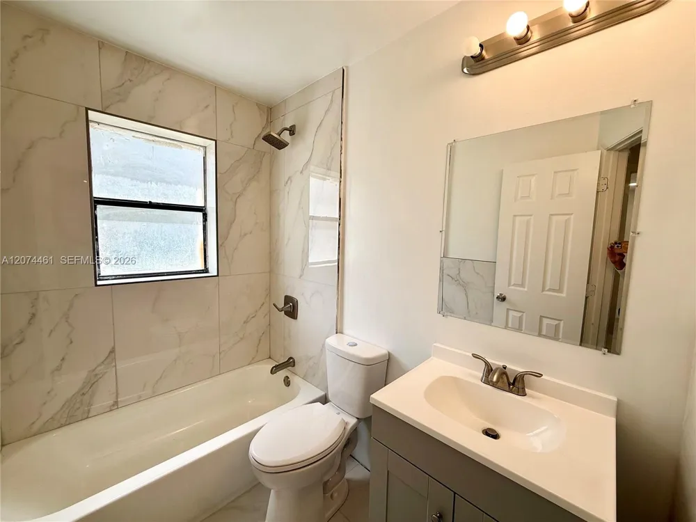 3700 NW 116th Ter #3700 Coral Springs, FL 33065