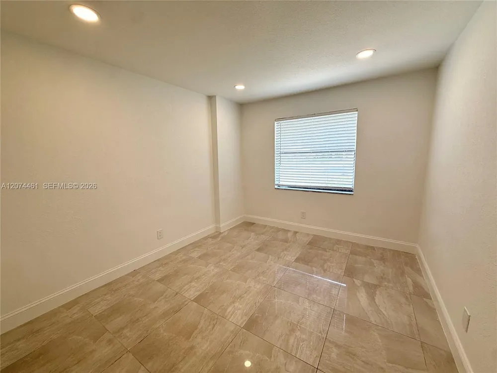 3700 NW 116th Ter #3700 Coral Springs, FL 33065