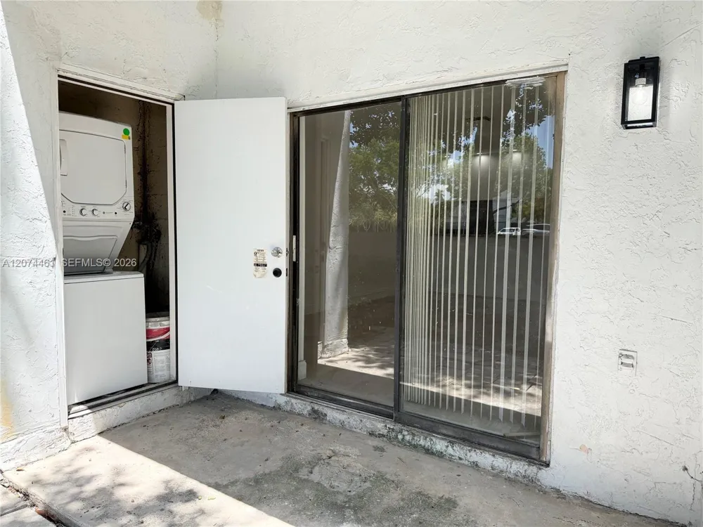 3700 NW 116th Ter #3700 Coral Springs, FL 33065