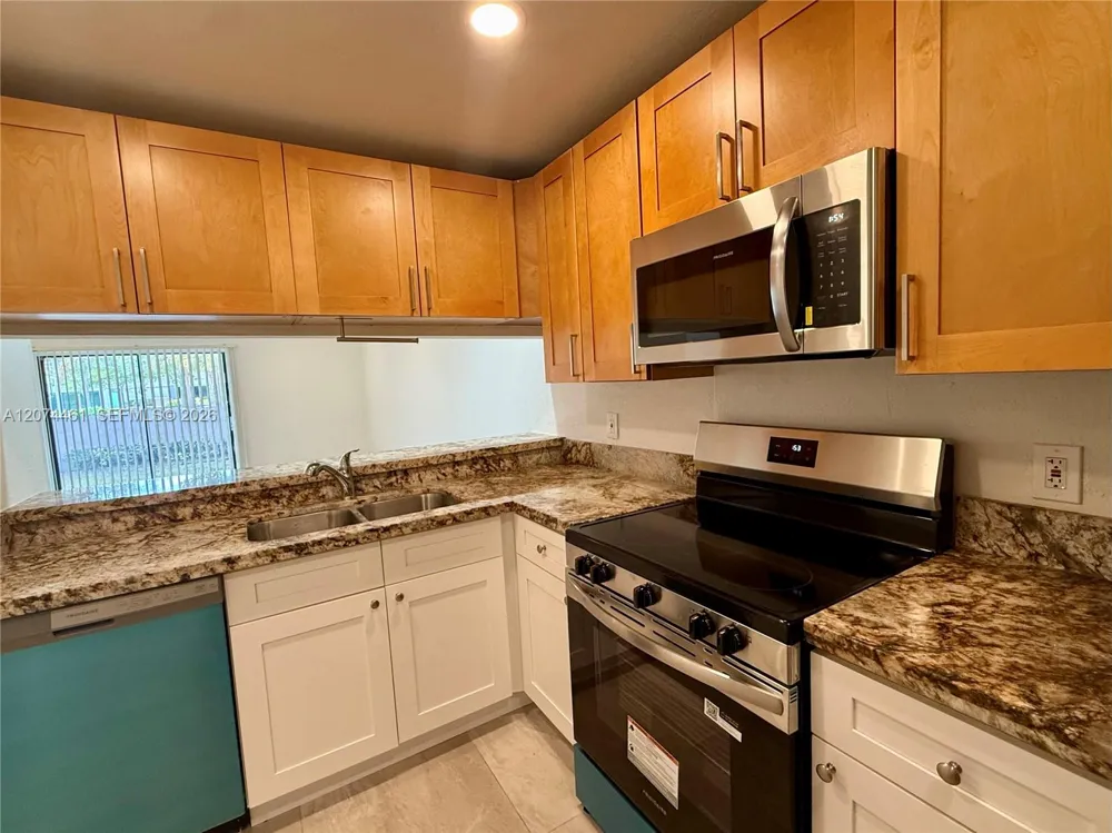 3700 NW 116th Ter #3700 Coral Springs, FL 33065
