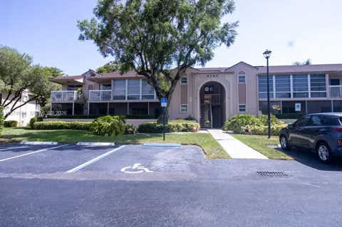 4760 NW 102nd Ave #103-12