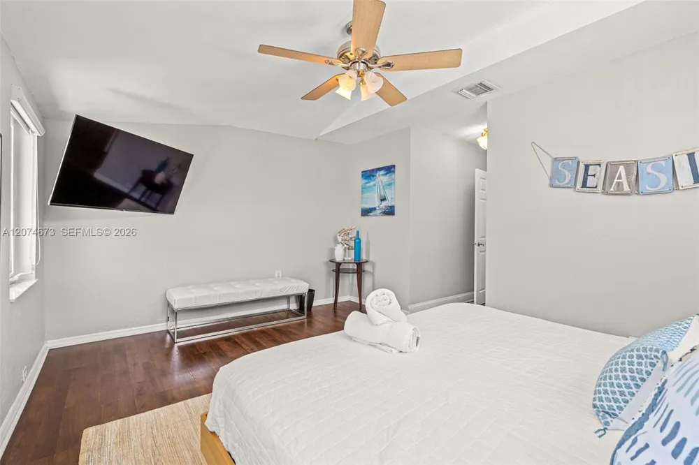 3317 NE 16th Ct Fort Lauderdale, FL 33305
