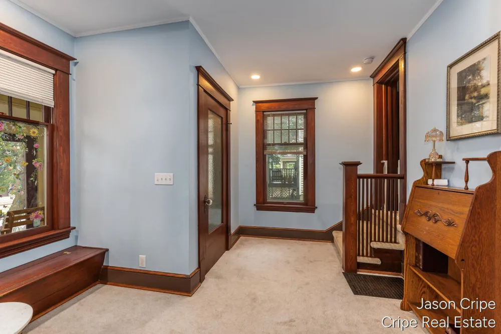706 Lafayette Avenue SE Grand Rapids, MI 49503