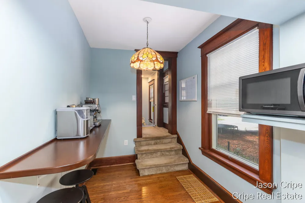706 Lafayette Avenue SE Grand Rapids, MI 49503