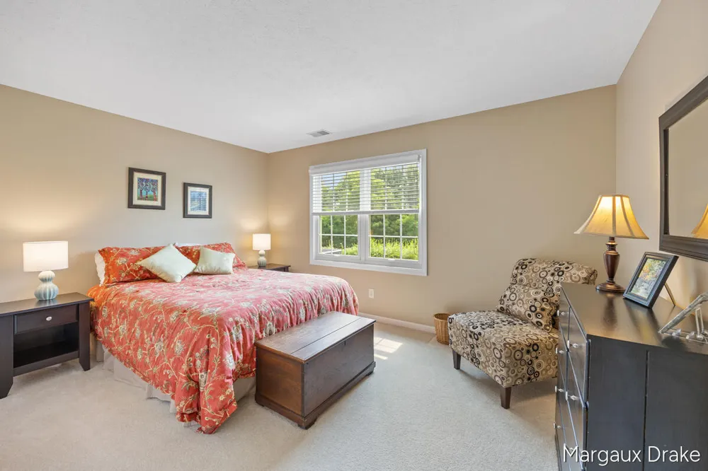 1918 Dunlin Court NE Grand Rapids, MI 49505