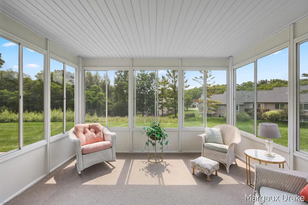 1918 Dunlin Court NE Grand Rapids, MI 49505