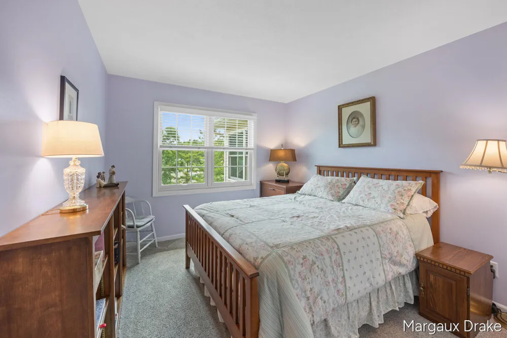 1918 Dunlin Court NE Grand Rapids, MI 49505