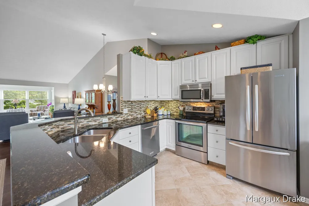 1918 Dunlin Court NE Grand Rapids, MI 49505